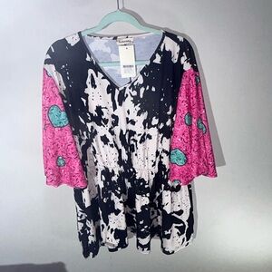 Southern Stitch women’s Western  Black and Pink Blouse